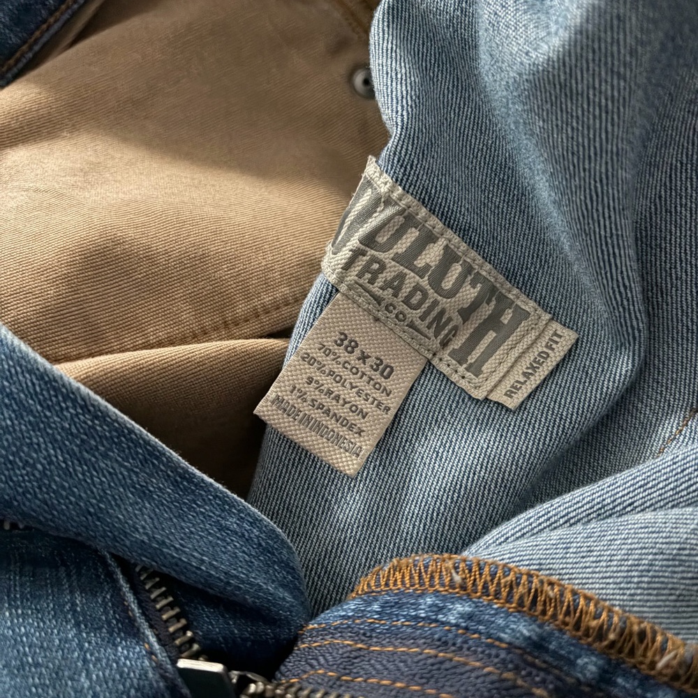 Duluth Double Flex Denim Jeans 38x30 - Picture 3 of 3